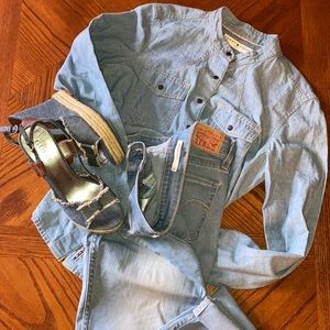 Levi’s Super Skinny Jeans